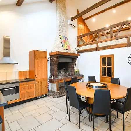펜션 Maison Atypique En Champagne, Chez Lise Et Lucas *